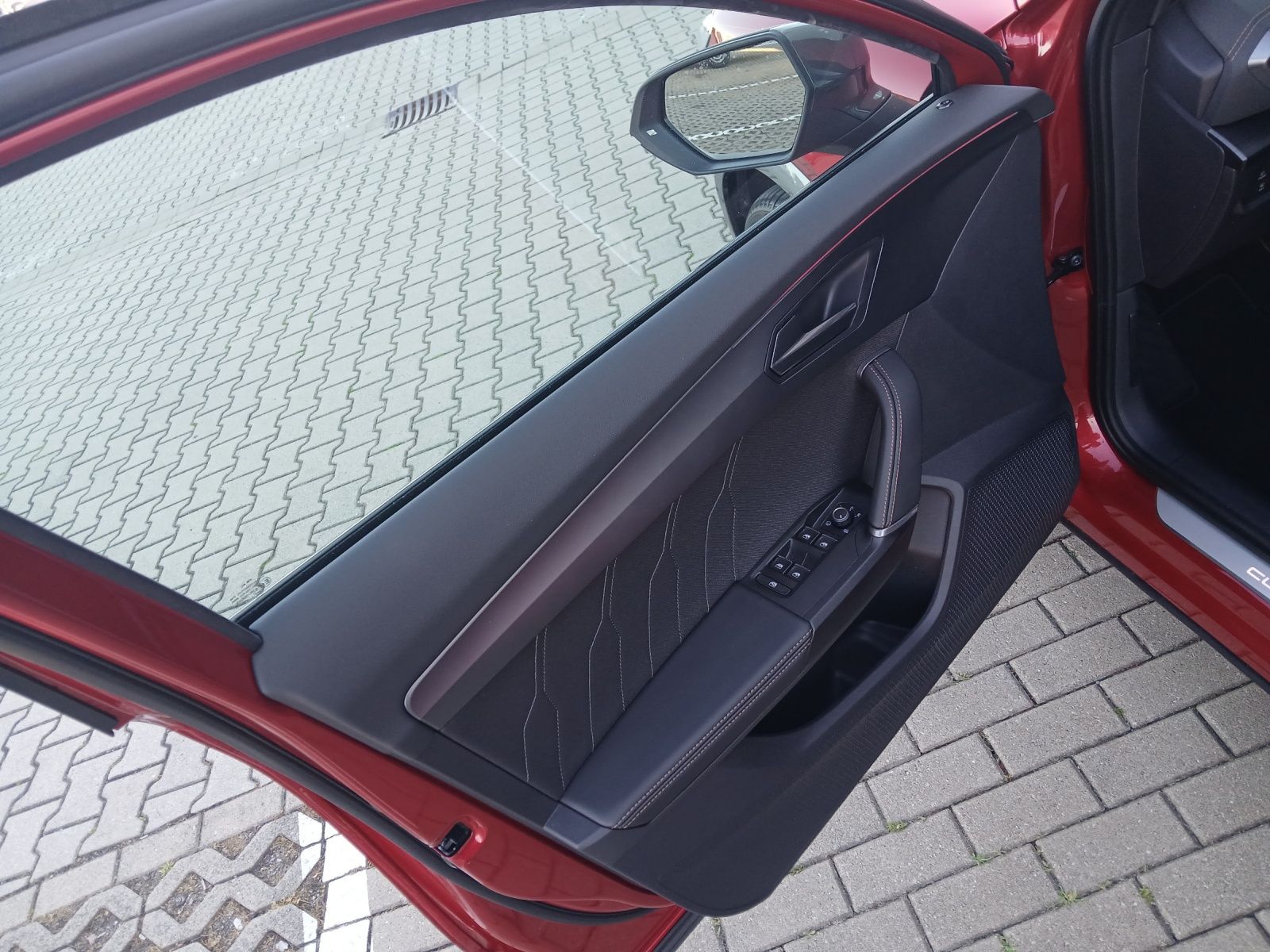 Fahrzeugabbildung CUPRA Formentor 1.5 TSI DSG