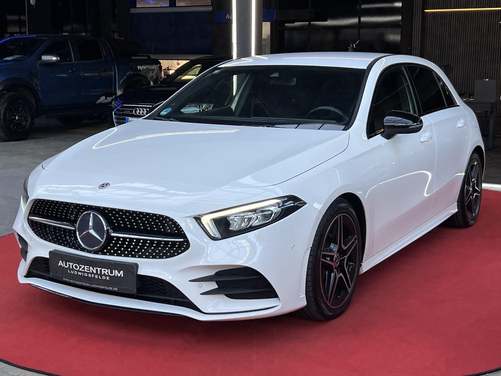Mercedes-Benz A 250 AMG Line LED / ATTENTION ASSIST / SPURHALT