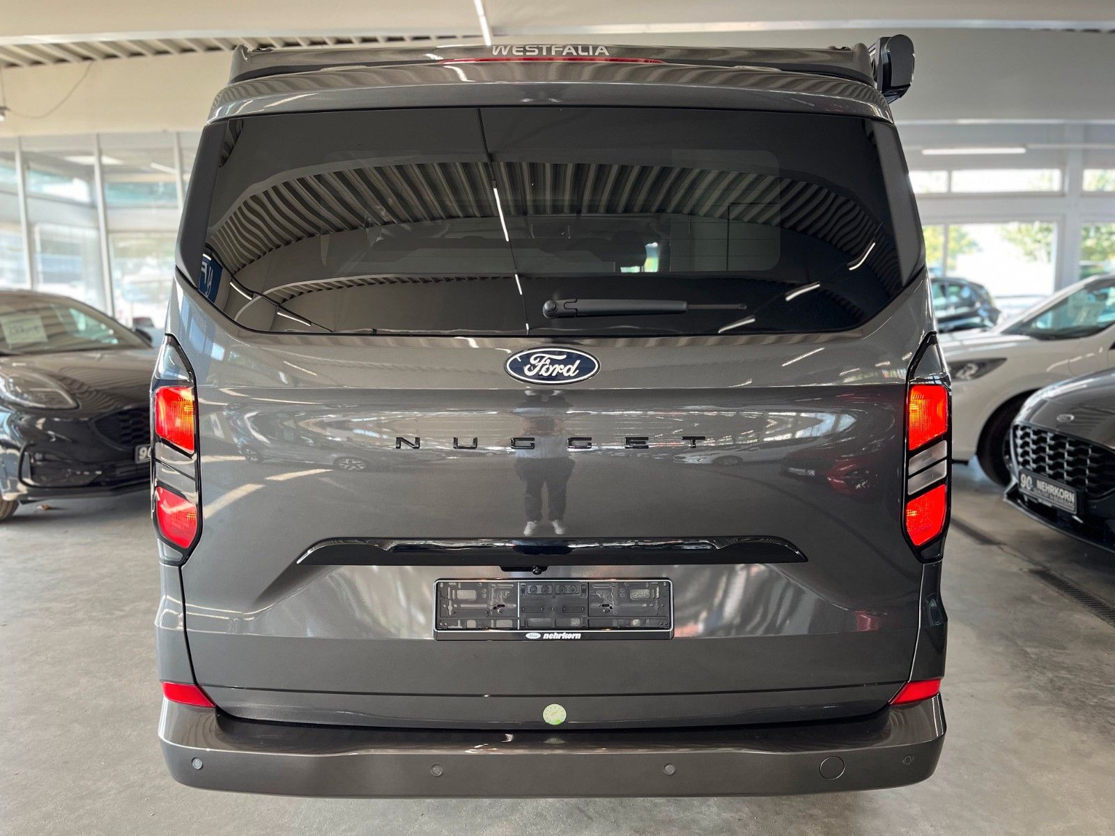 Fahrzeugabbildung Ford NUGGET L2 Titanium Aufstelldach Markise uvm.