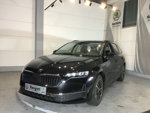 Fahrzeugabbildung Skoda Octavia Selection 2.0 TDI Combi DSG/Navi/ACC/RFK