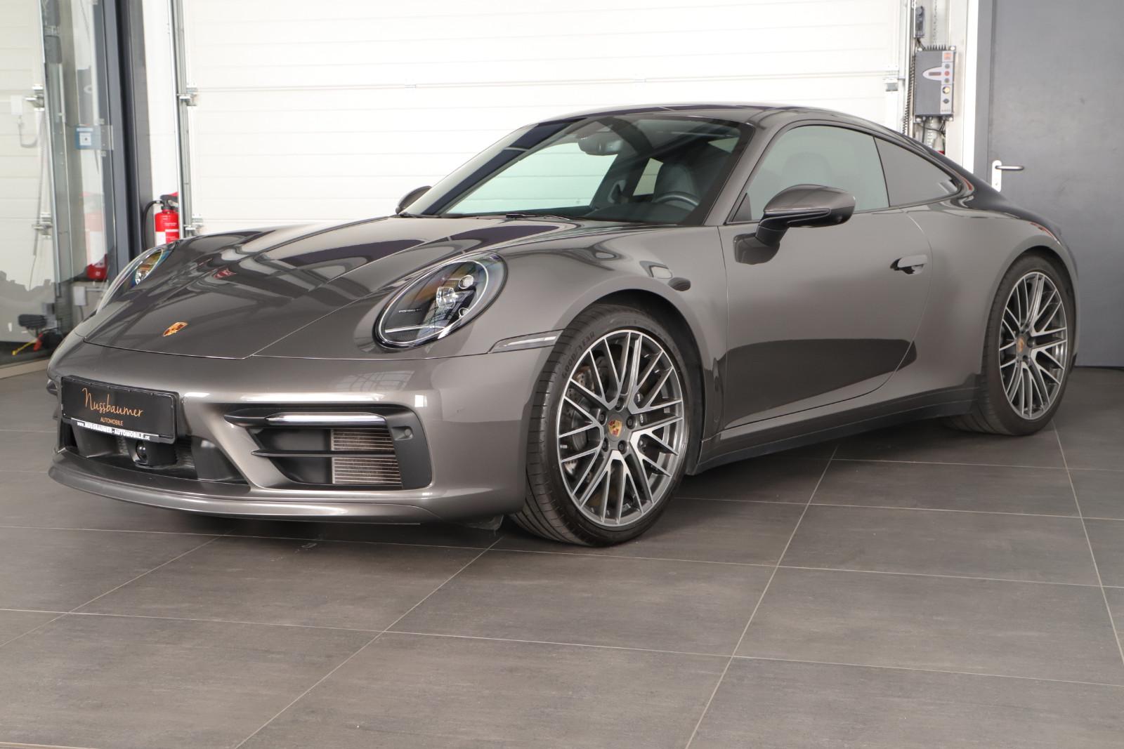 Porsche 992 Carrera 4 APPROVED SCHECKHEFT TOPPP