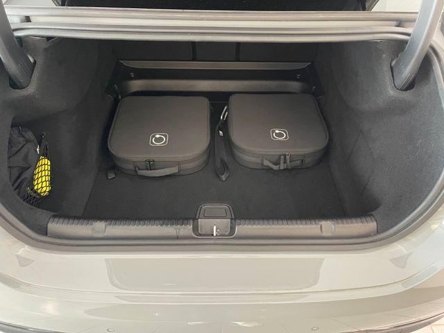 Fahrzeugabbildung Mercedes-Benz EQE 500 4M AMG-Line Airmatic/360°/manufaktur