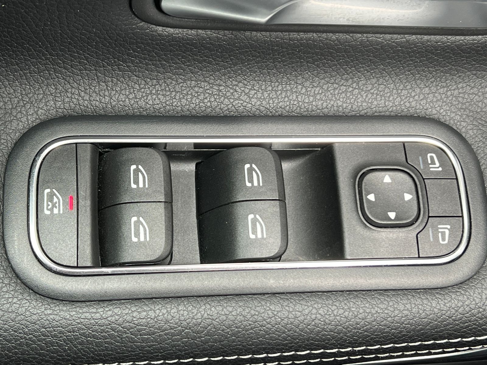 Fahrzeugabbildung Mercedes-Benz A 180 Progressive *LED, Kamera, 17'-LM-GJ*