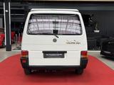 Volkswagen VW T4 2,4 DIESEL CALIFORNIA WESTFALIA - STANDHEI - weiße Volkswagen T4 California