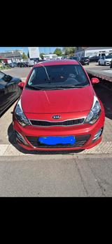 Kia auto kia rio - Kia Rio in Magdeburg