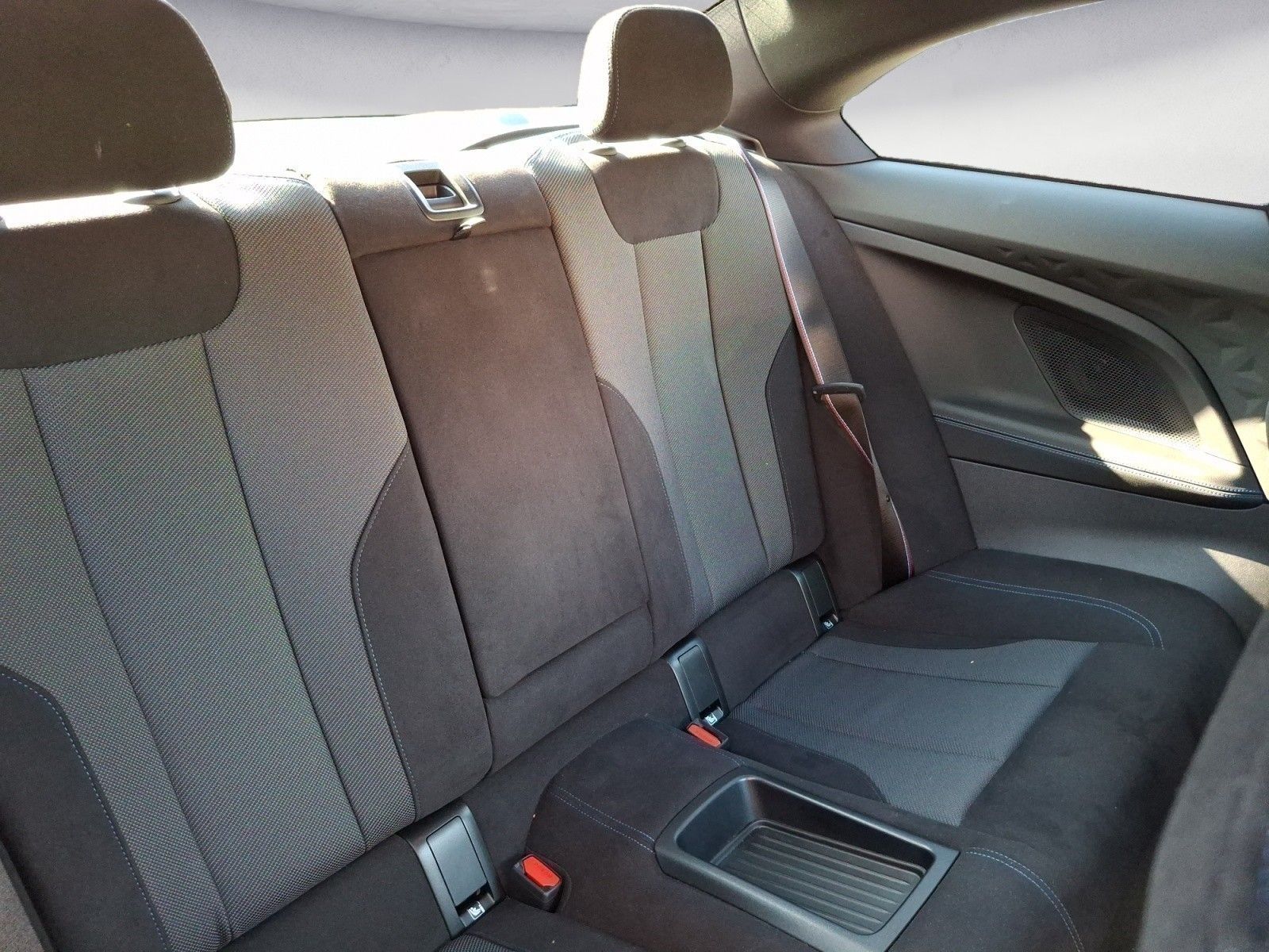 BMW 220 - Bild 14