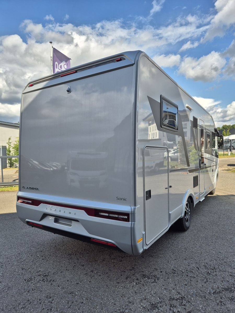 Fahrzeugabbildung Adria Sonic Supreme 700 DL Alde,LED,Backofen,Navi+RFK