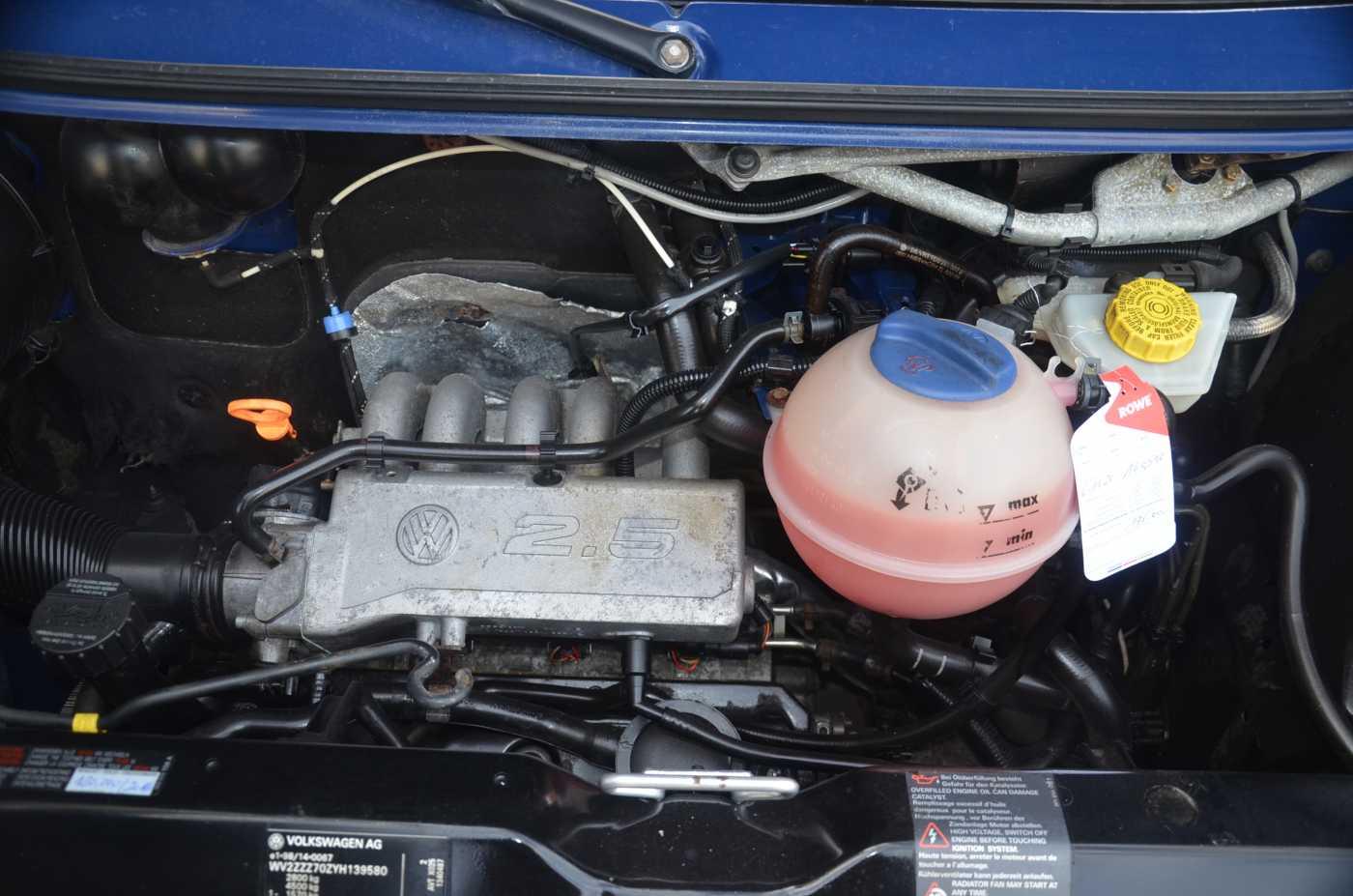 Volkswagen T4 Bus Kombi 2,5Benziner, langer Radstand
