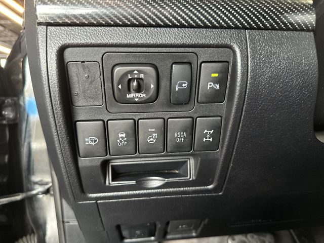 Toyota Land Cruiser 200 Executive *7-Sitz*KAMERA*