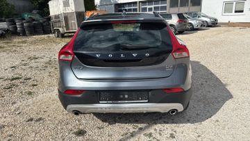 Volvo V40 Cross Country - 7