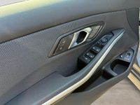 BMW 330 - Vorschau Bild 7