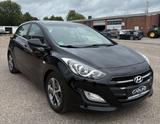 Hyundai i30 blue Trend - Hyundai i30 Gebrauchtwagen in Mönchengladbach