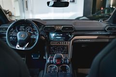 Fahrzeugabbildung Lamborghini Urus  *MWST./B&O/CARBON/GARANTIE*