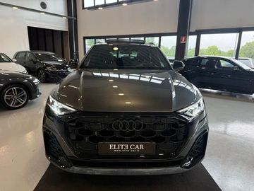 Audi Q8 - 2