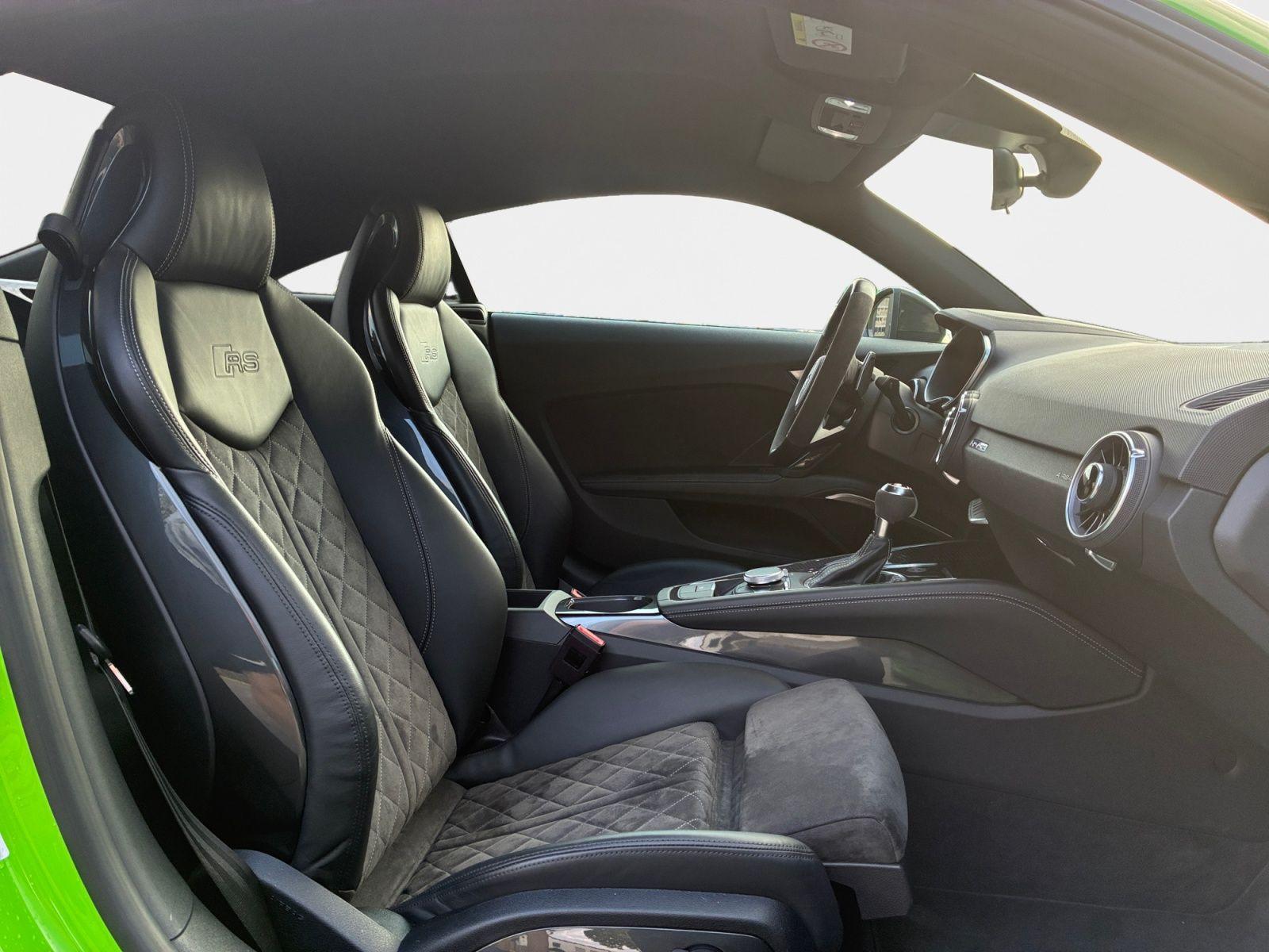 Audi TT RS Coupe 2.5 TFSI Quattro Navi B&O Akrapovic 