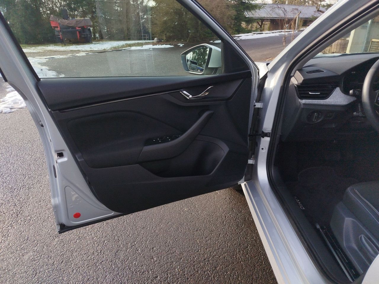 Fahrzeugabbildung SKODA Kamiq Selection 85/1.0 A7F