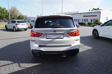 BMW 218 - 4