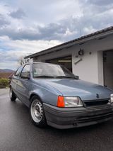 Opel Kadett 1.6 E Automatik - Opel Kadett: 1.6