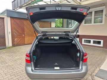Mercedes E 250 - 8