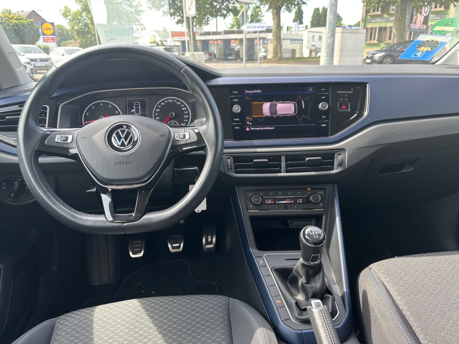 Fahrzeugabbildung Volkswagen Polo VI United SHZ LED