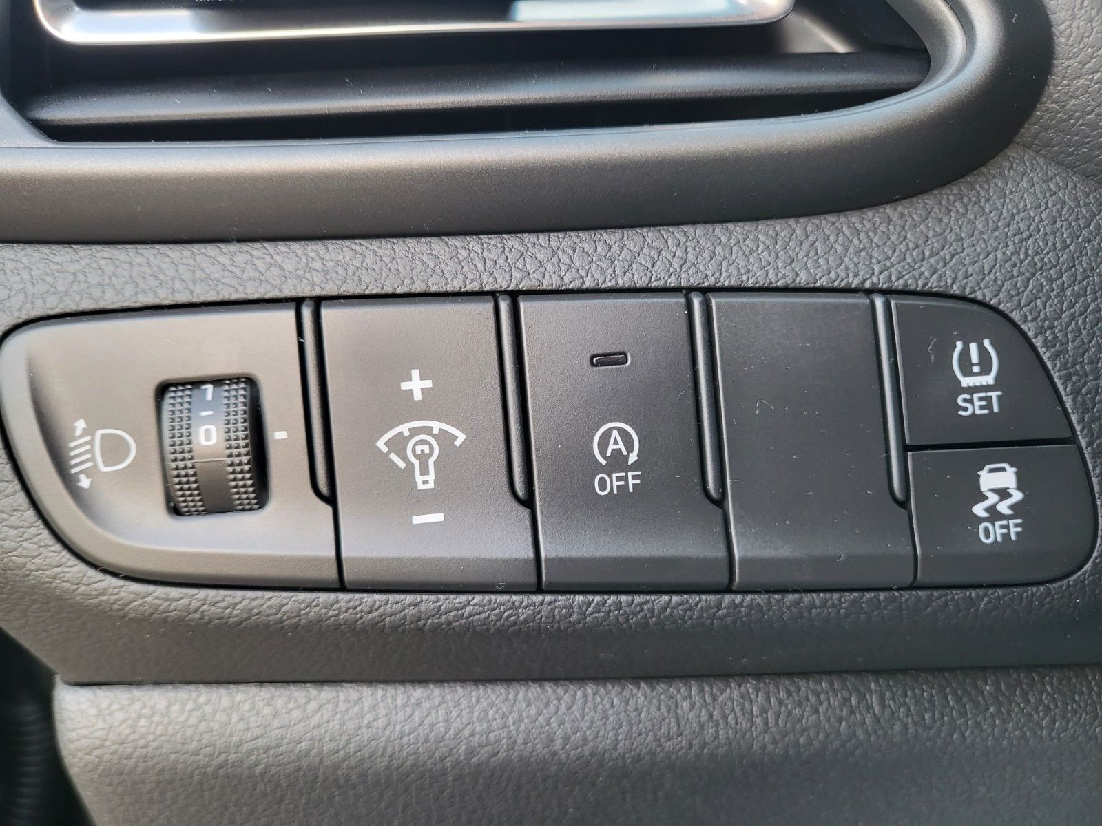 Fahrzeugabbildung Hyundai i30 FL 1.5 TGDI DCT (48V) TREND NAVI LED KOMFORT