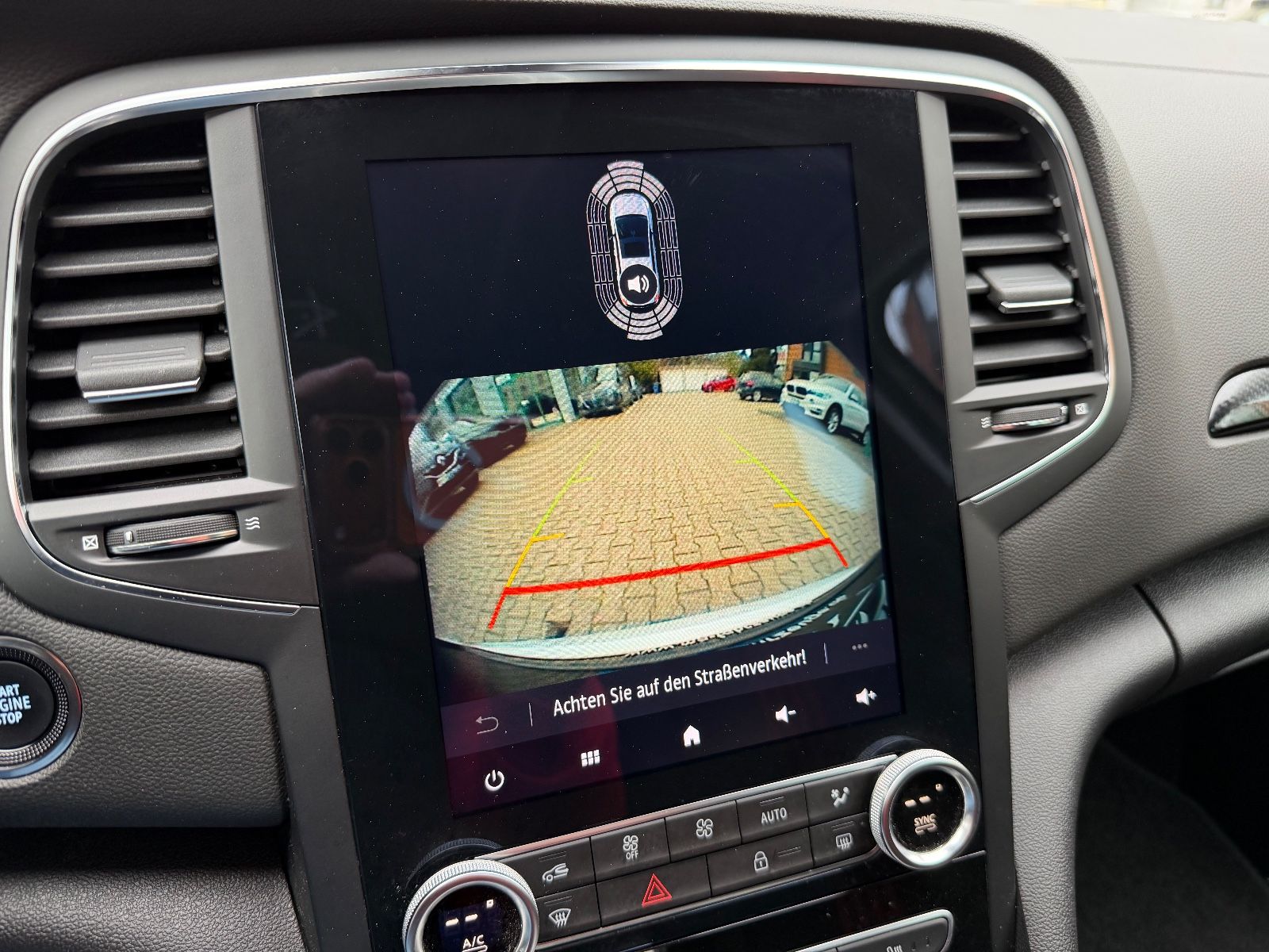 Fahrzeugabbildung Renault Megane IV Grandtour R.S. LINE 1-HD NAVI LED BOSE