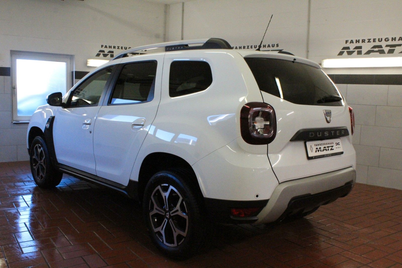 Fahrzeugabbildung Dacia Duster Sce 115 Prestige *Navigation *
