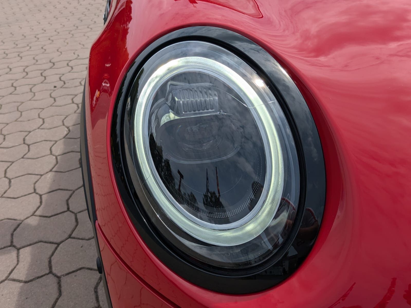 Fahrzeugabbildung MINI Cooper S John JCW HUD/PANO/ACC/KAMERA/LED/CARPLA