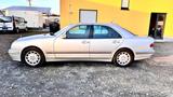 Mercedes-Benz E 240 ELEGANCE - gebrauchte Mercedes-Benz E 240 aus dem Jahr 2000