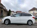 BMW 214 Gran Tourer 214d - Navi LED 7Sitzer Reifenk. - BMW 214 Gran Tourer Gebrauchtwagen