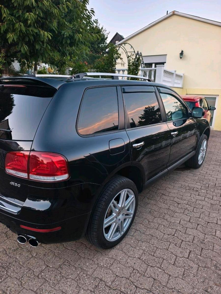 Volkswagen Touareg 2006 — салон