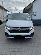 Volkswagen T6.1  California TOP Zustand Campingbus - : Campingbus