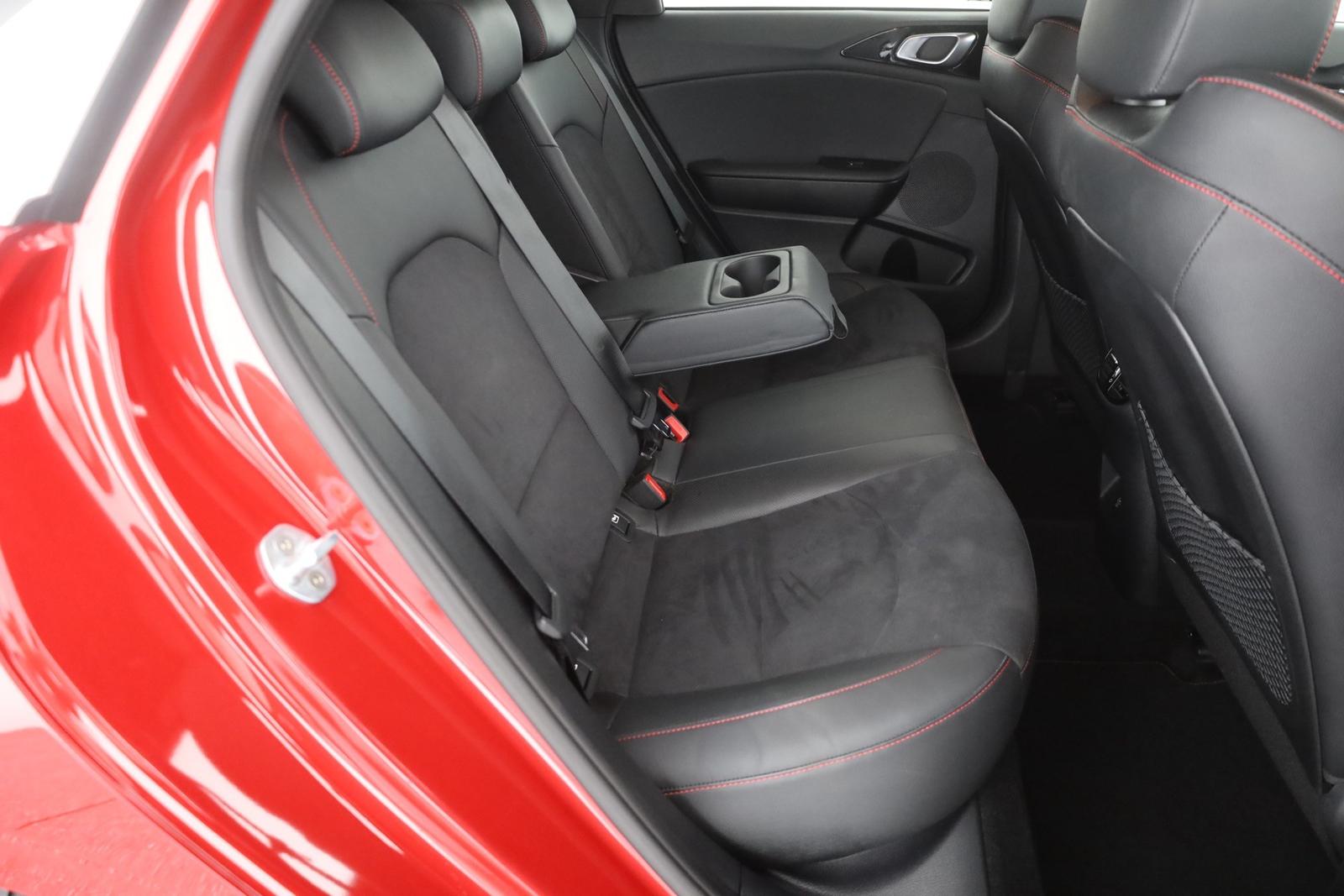 Kia ProCeed 1.6 T-GDI DCT GT LED Navi Sitzheizung