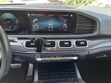 Bild 9 Mercedes-Benz GLE 350 d AMG-Line 4 Matic - Navi - ACC - Burmes