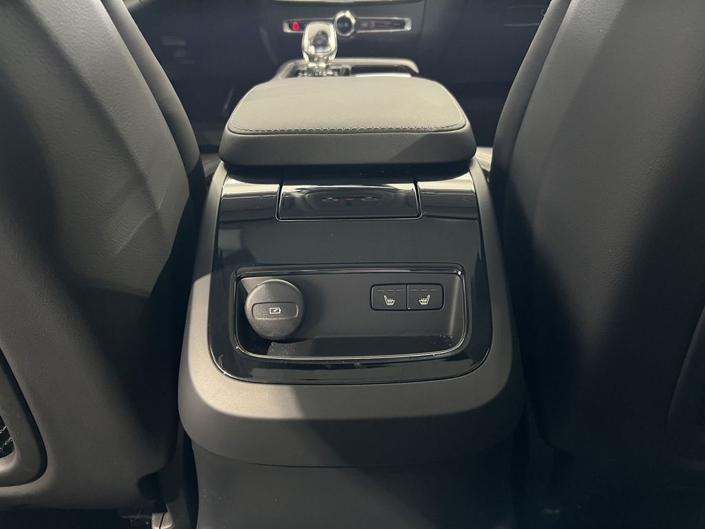 Volvo S60 T8 Ultimate Dark Recharge AWD B&W Massage