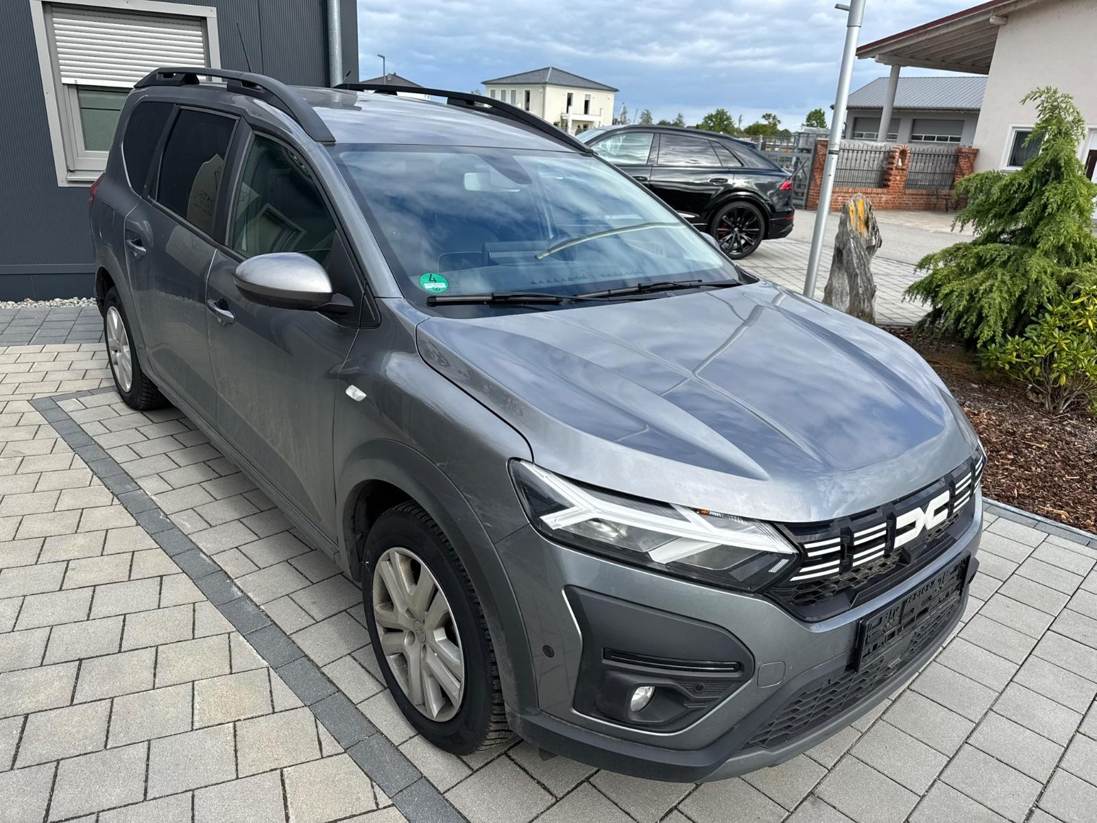 Dacia Jogger Hybrid 140M Expression, Aut., 5-Sitzer