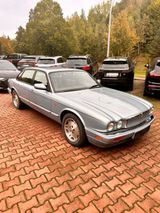 Jaguar XJ Sport rostfrei, Service neu, TÜV/Au 10/26 - Jaguar XJ: R
