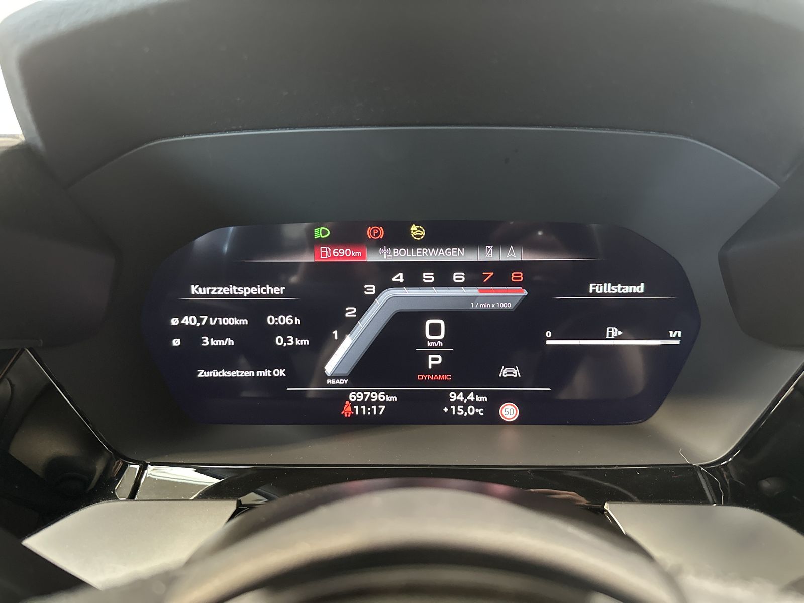Fahrzeugabbildung Audi A3 Sportback 35 TFSI S-Line LED+SHZ+PLA+18ZO+1HD