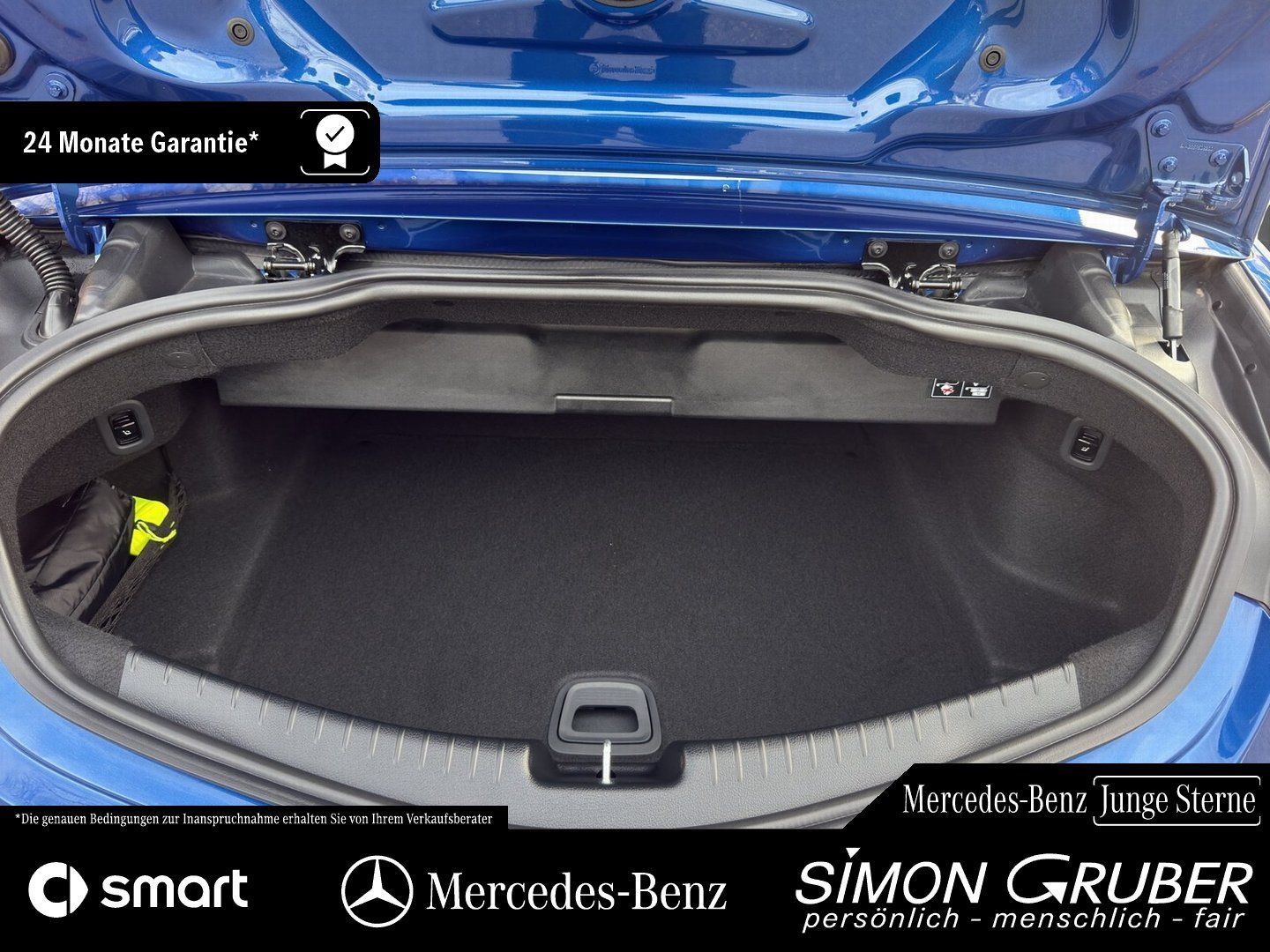 Fahrzeugabbildung Mercedes-Benz CLE 53 4M+ Cabriolet AMG Perfo Sitz Dynamic+ neu