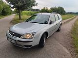 Ford Mondeo 1,8 - Ford Mondeo aus 2006: Kombi