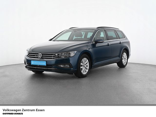 Volkswagen Passat Variant Business TSI DSG PDC LED Navi App