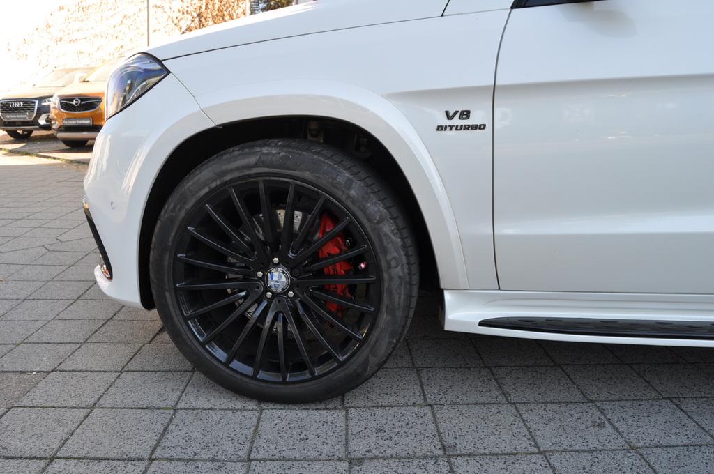 Mercedes-Benz GLS 63