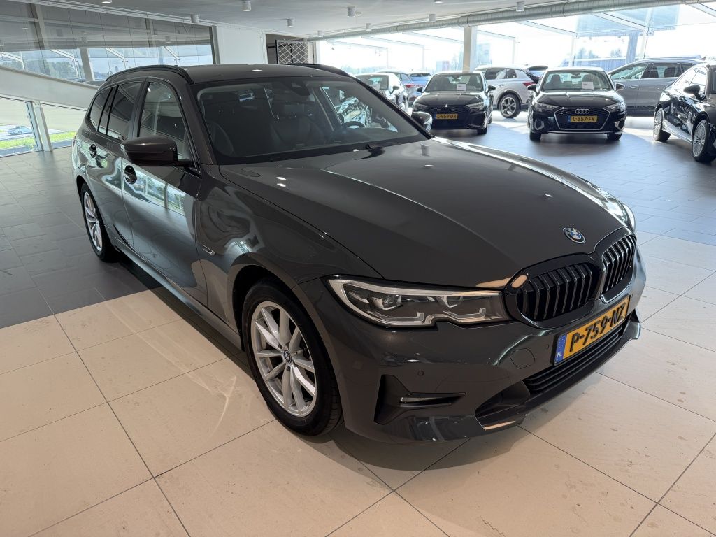BMW 3-serie Touring 320e Business Edition Plus imagem 2