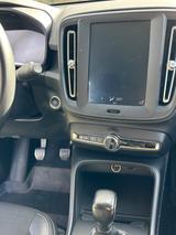 Volvo XC40 T3 - - Volvo XC40 in Lübeck