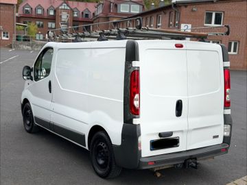 Opel Vivaro - 7