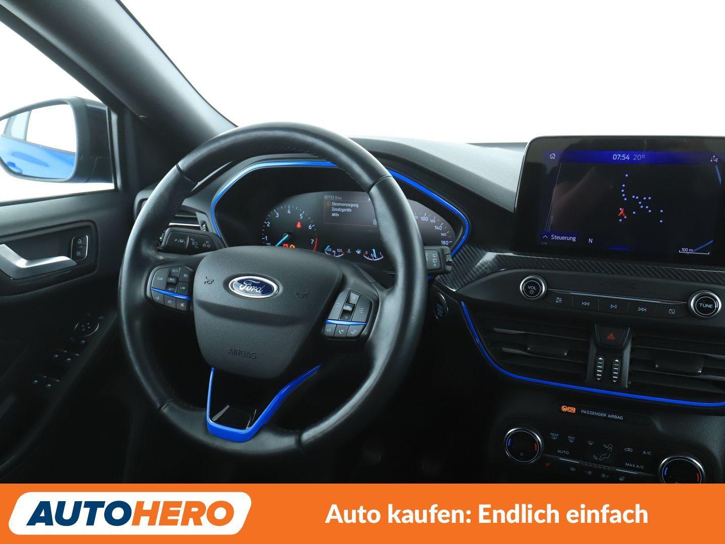 Ford Focus 1.5 EcoBoost Active*NAVI*LED*TEMPO*CAM*AHK