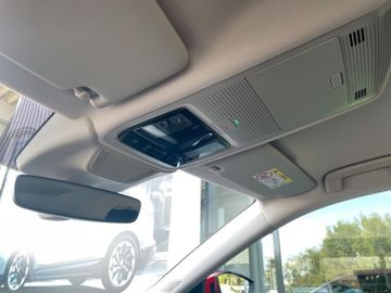 Skoda Octavia Combi 1.5 TSI Essence *LED*PDChi*SHZ*TEL