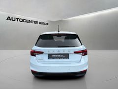 Foto Nummer 4: SKODA Fabia