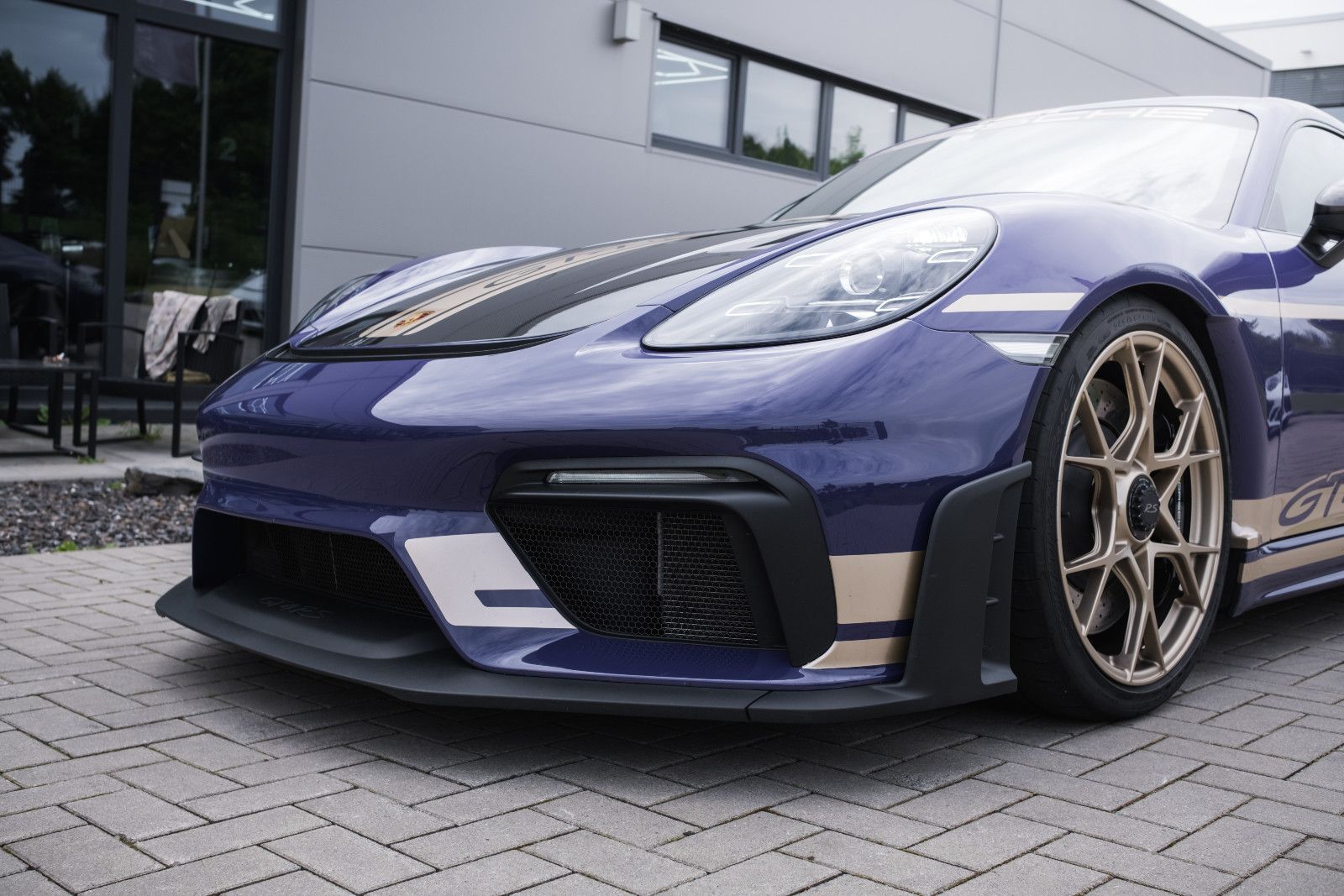 Fahrzeugabbildung Porsche 718 GT4 RS-PTS-Weissach-Lift-LED-Approved-90 L.