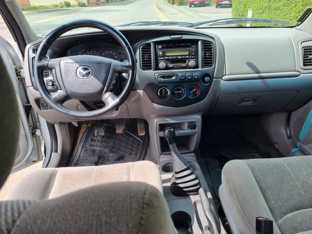 Mazda Tribute 2.0 Comfort 4x4 Bild 7